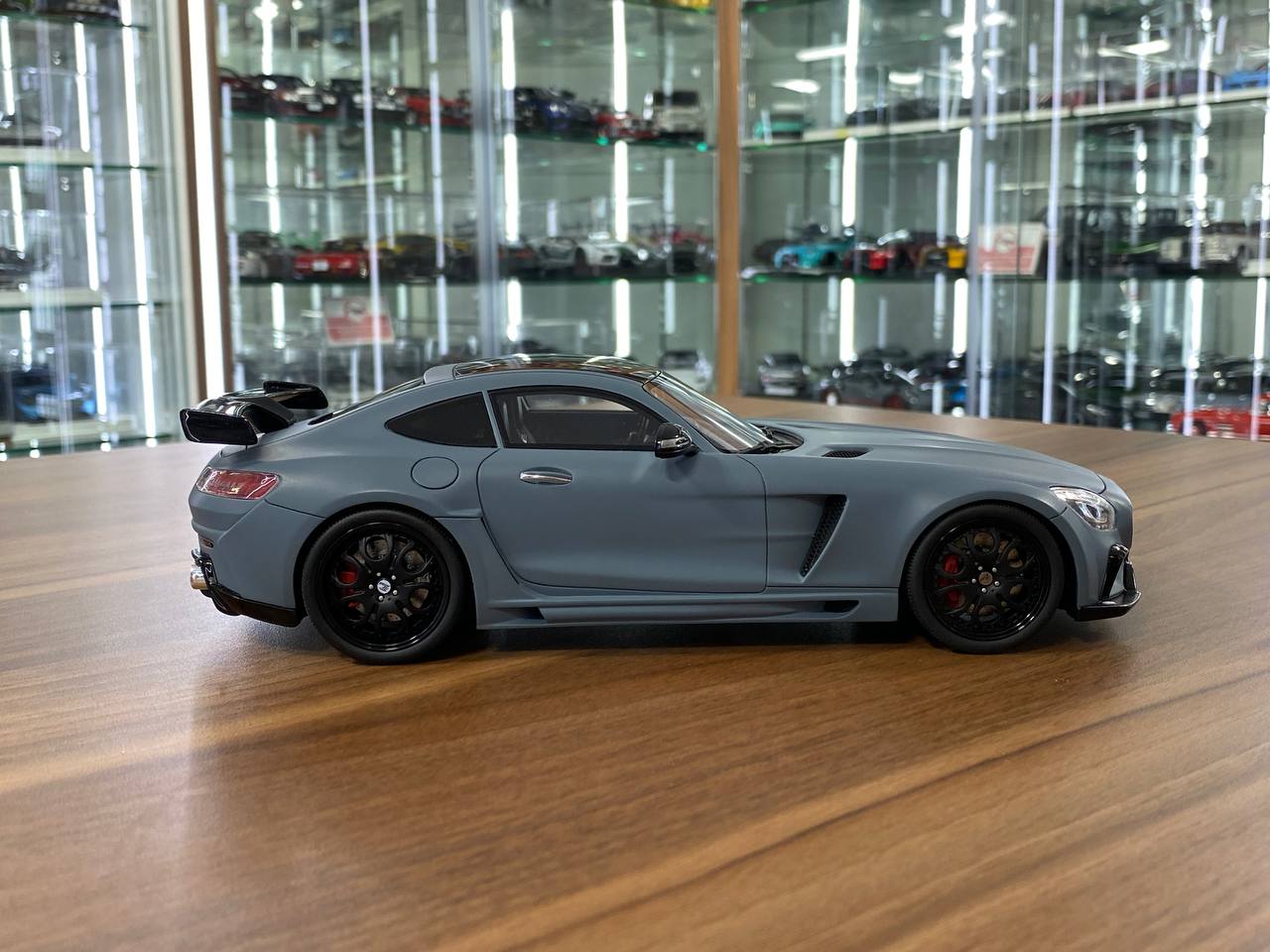 1/18 Resin GT Spirit Mercedes-Benz AMG GTR FAB DESIGN AREION in Grey -  Limited 600 pcs