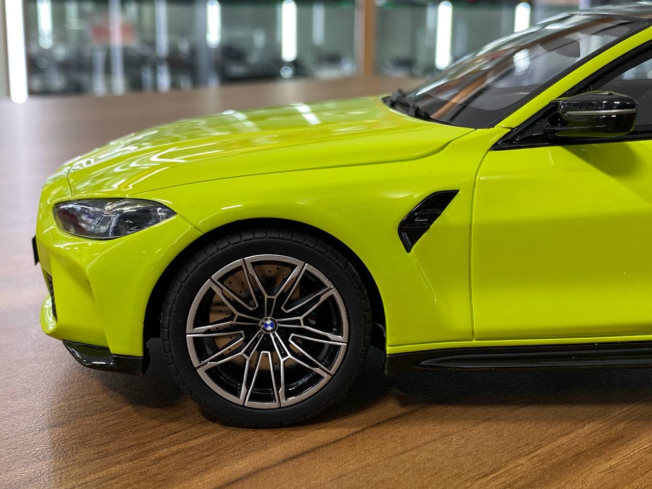 1/18 Resin GT Spirit BMW M4 Competition Coupe (G82) 2021 in Sao Paulo Yellow -  Limited 600 pcs