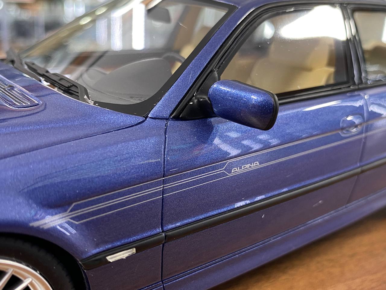 1/18 Resin BMW Alpina B12 6.0 E38 1999 - Blue by OttOMobile - Limited 3000 pcs