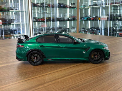 1/18 Resin Alfa Romeo Giulia GTAm3 - Green by OttOMobile - Limited 999 pcs