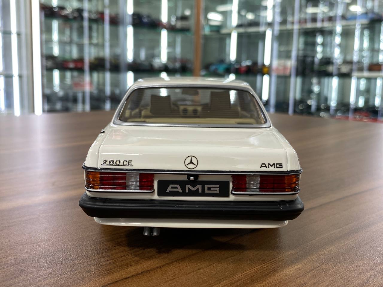 1/18 Resin Mercedes-Benz 280 CE AMG (C123) 199 - Artic White by OttOMobile - Limited 250 pcs