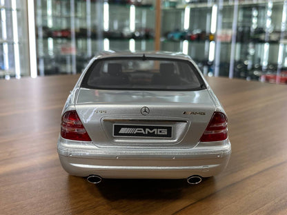 1/18 Resin Mercedes-Benz S 55 AMG ( W220 ) 2000 -Silver by OttOMobile - Limited 2000 pcs