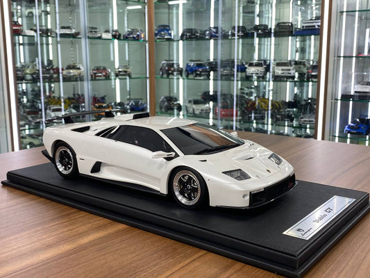 1/12 Resin Model - Lamborghini Diablo GT White by GL Models