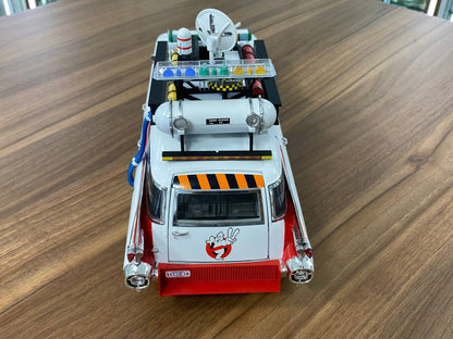 1/18 Ghostbusters II Cadillac  ECTO-1A HOT WHEELS Elite Model Car