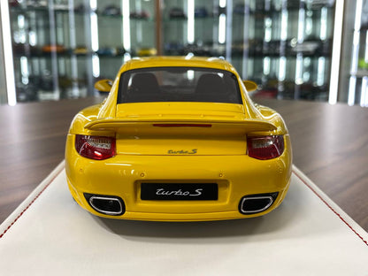 1:18 Resin Porsche 911 Turbo S (997.2) Yellow Exterior with Black Interior Ivy Model
