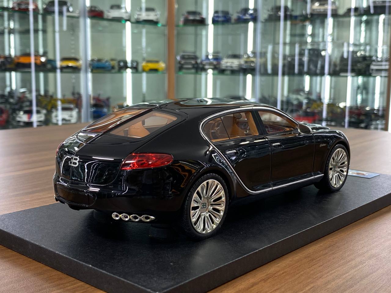 1:18 Resin Model – TRL Models Bugatti 16C Galibier in Black