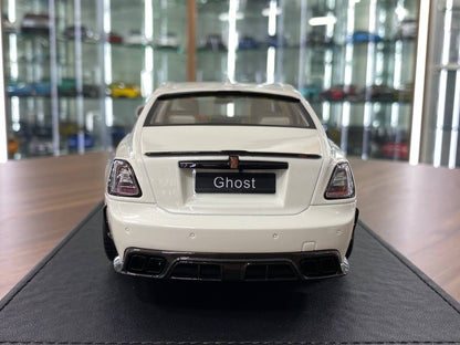 1/18 Resin  – VMB Model  Rolls Royce Ghost White/ Carbon Fiber hood Limited- 99 pcs