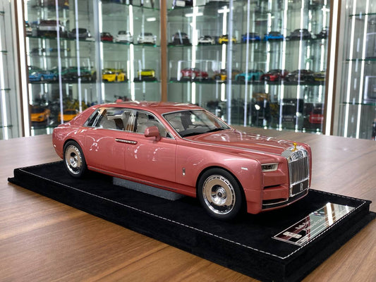 1/18 Resin H&H Rolls Royce Phantom Extended Wheelbase II Rose Gold Ltd.Edn.30 pcs
