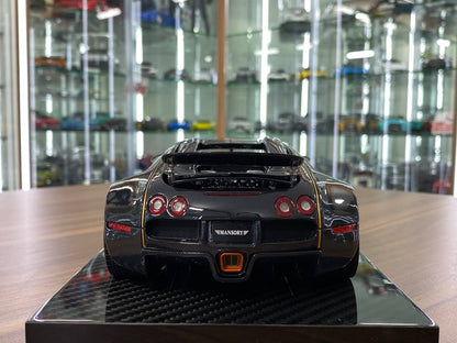 1/18 Resin Model – Bugatti Veyron | Ultra Unique | Black Carbon Fiber | Limited 30 pcs