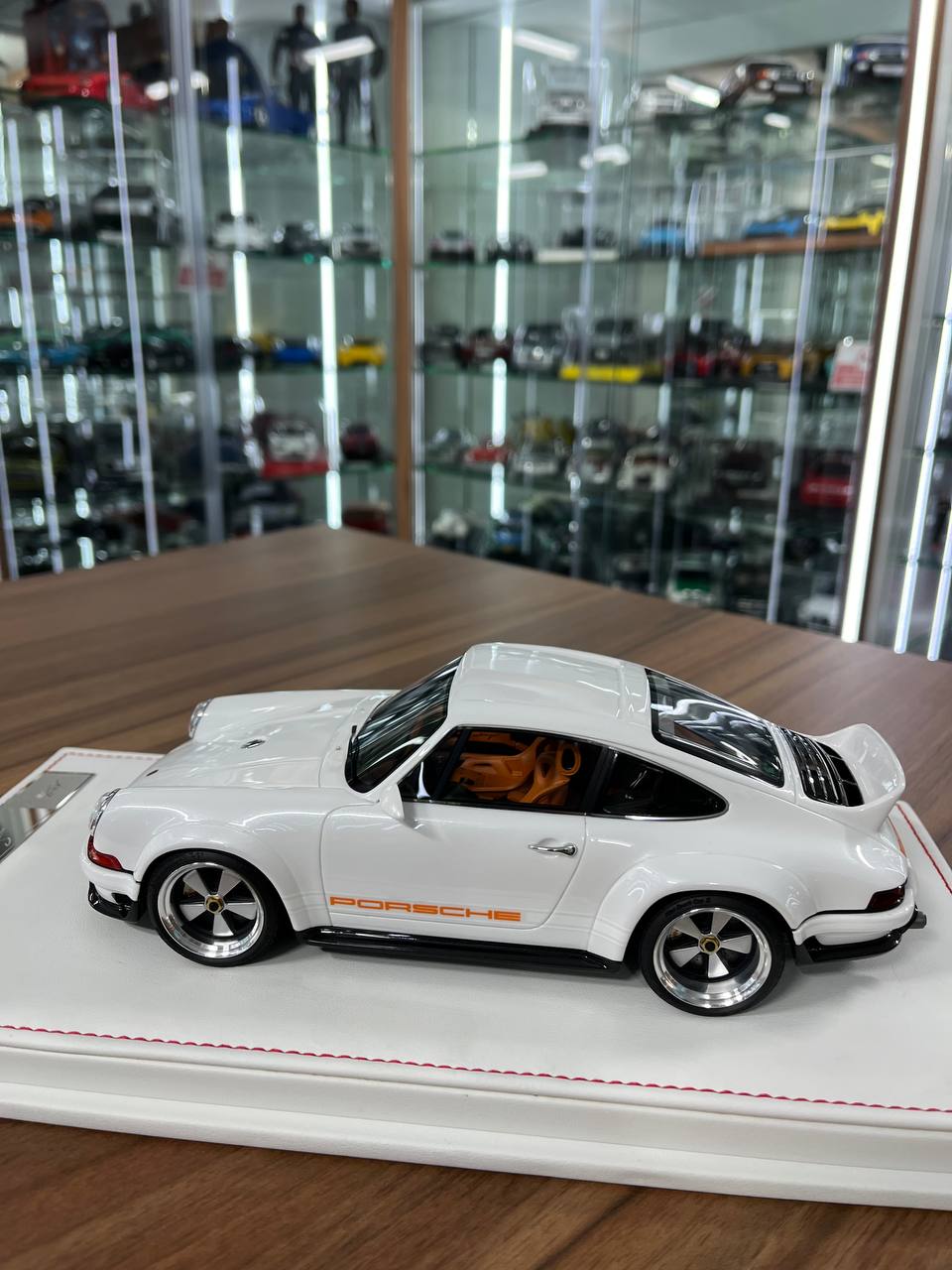 Ivy Models 1:18 Porsche Singer DLS – White | Resin | Limited to 20 pcs
