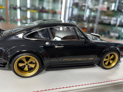 Ivy Models 1:18 Porsche Singer DLS – Midnight Gold | Resin | Limited to 30 pcs