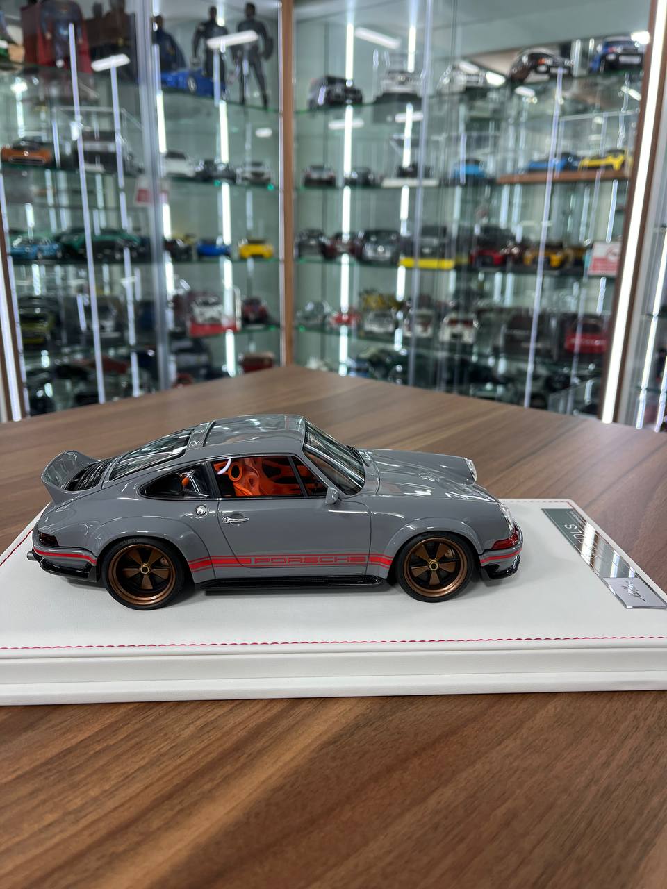 1:18 Ivy Models Porsche Singer DLS – Grey Exclusive | Limited to 10 pcs