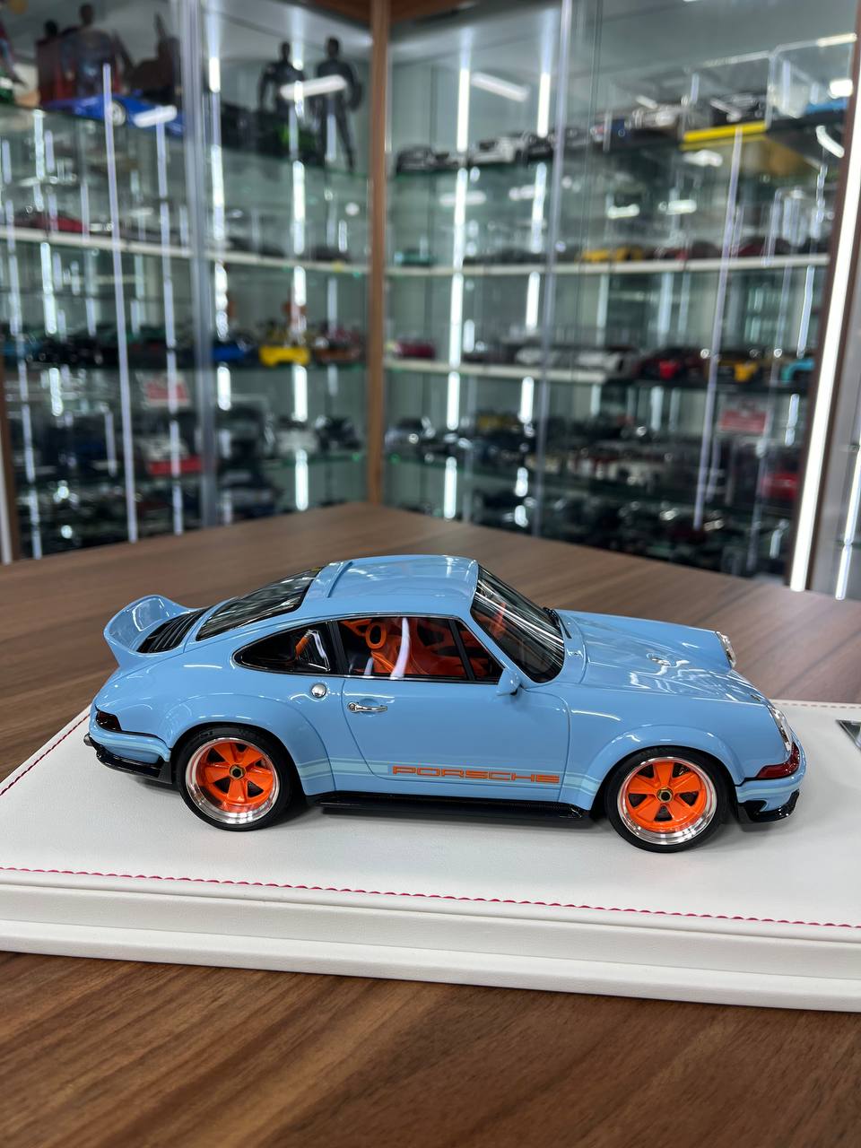 ★ 1/18 Porsche Singer DLS by Ivy Models – Gulf Livery | Limited to 10 Pieces