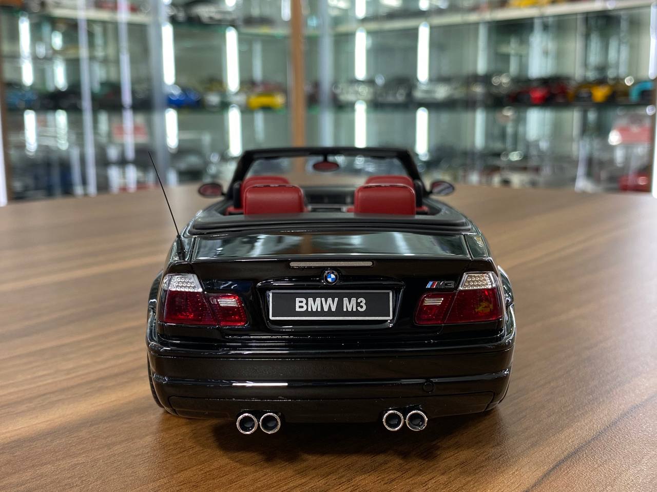 1/18 BMW M3 E46 Cabriolet Black Model Car by Otto