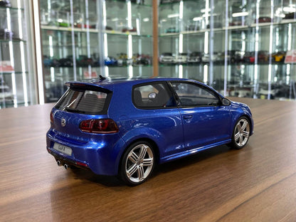 Otto Mobile Volkswagen Golf R VI - 1/18 Resin Model, Blue