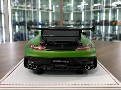 1/18 Resin IVY Models Mercedes-Benz AMG GT Black Series|  Green Light Mango