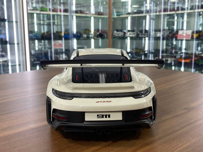 ★ 1/12 GT Spirit Porsche 911 (992) GT3 RS | Off White/Red Rim | Limited Edition 300 pcs