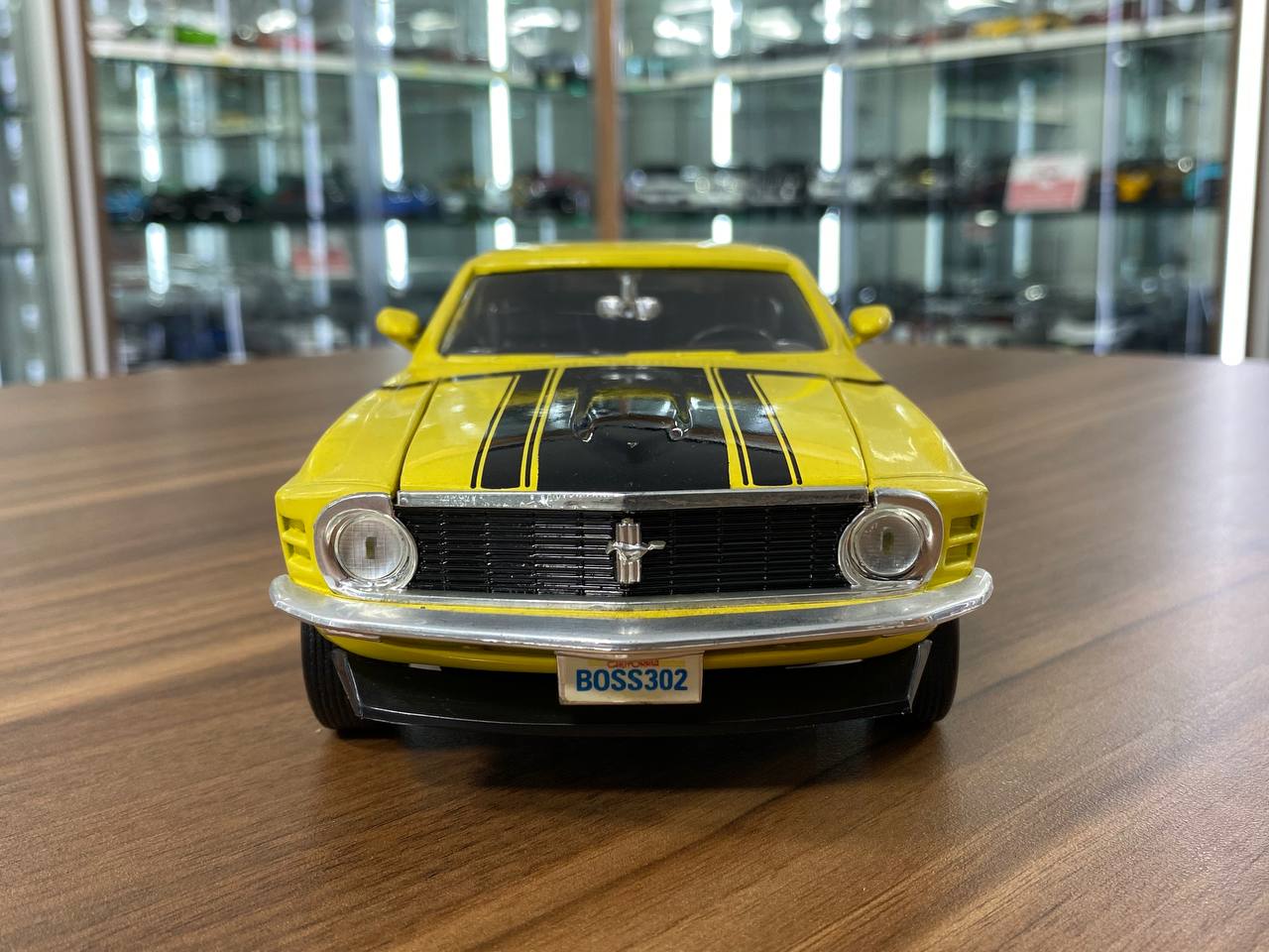 1/18 Diecast Ford BOSS Mustang 1970 Yellow Ertl Collectibles Model Car