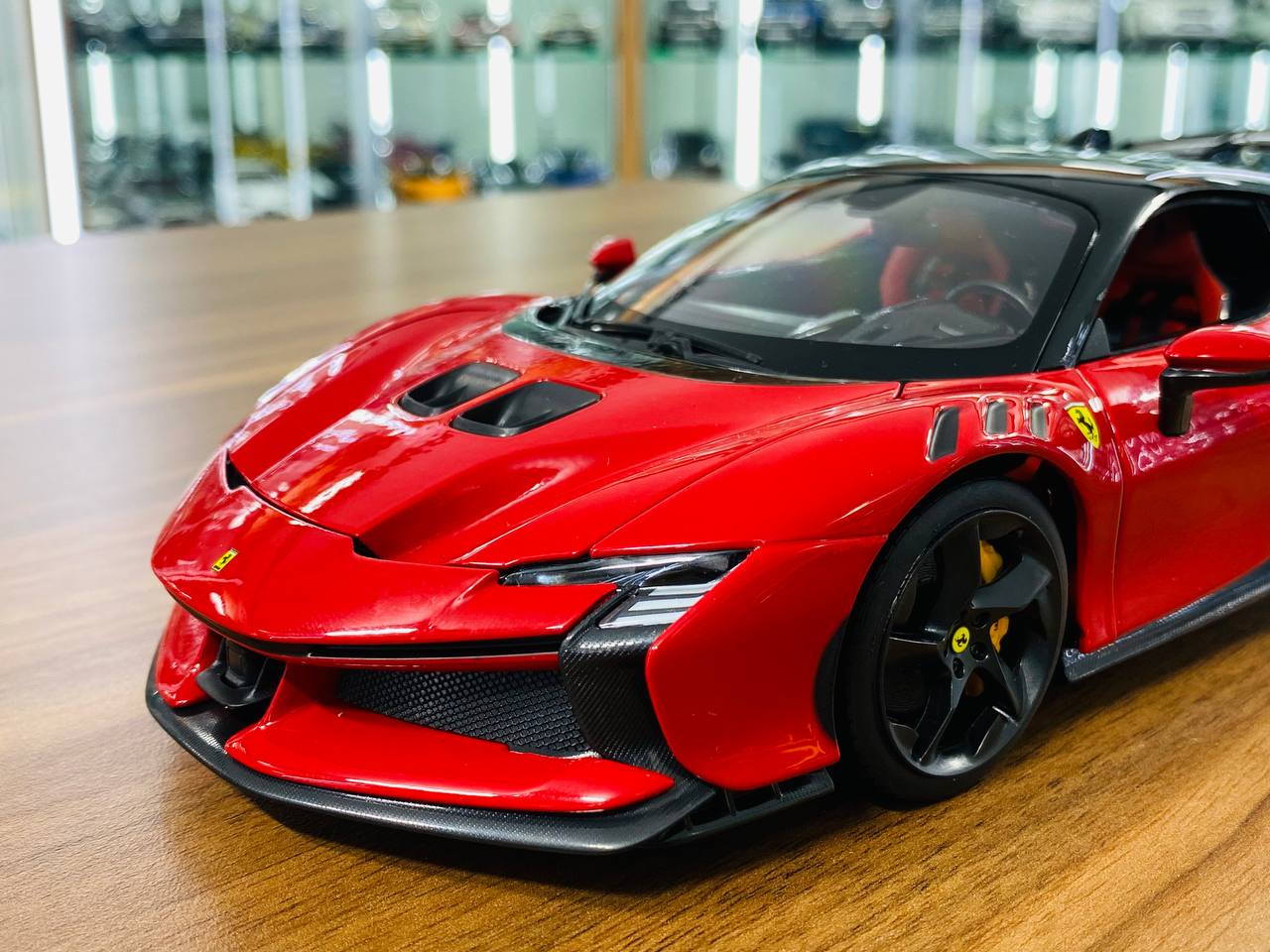 1/18 Metal Diecast Full opening Bburago Ferrari SF90 XX Stradale Red
