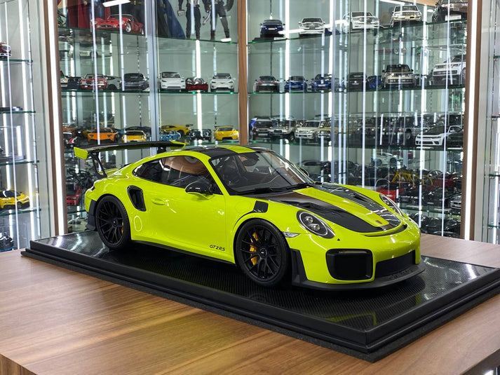 Luxury Diecast Model Car