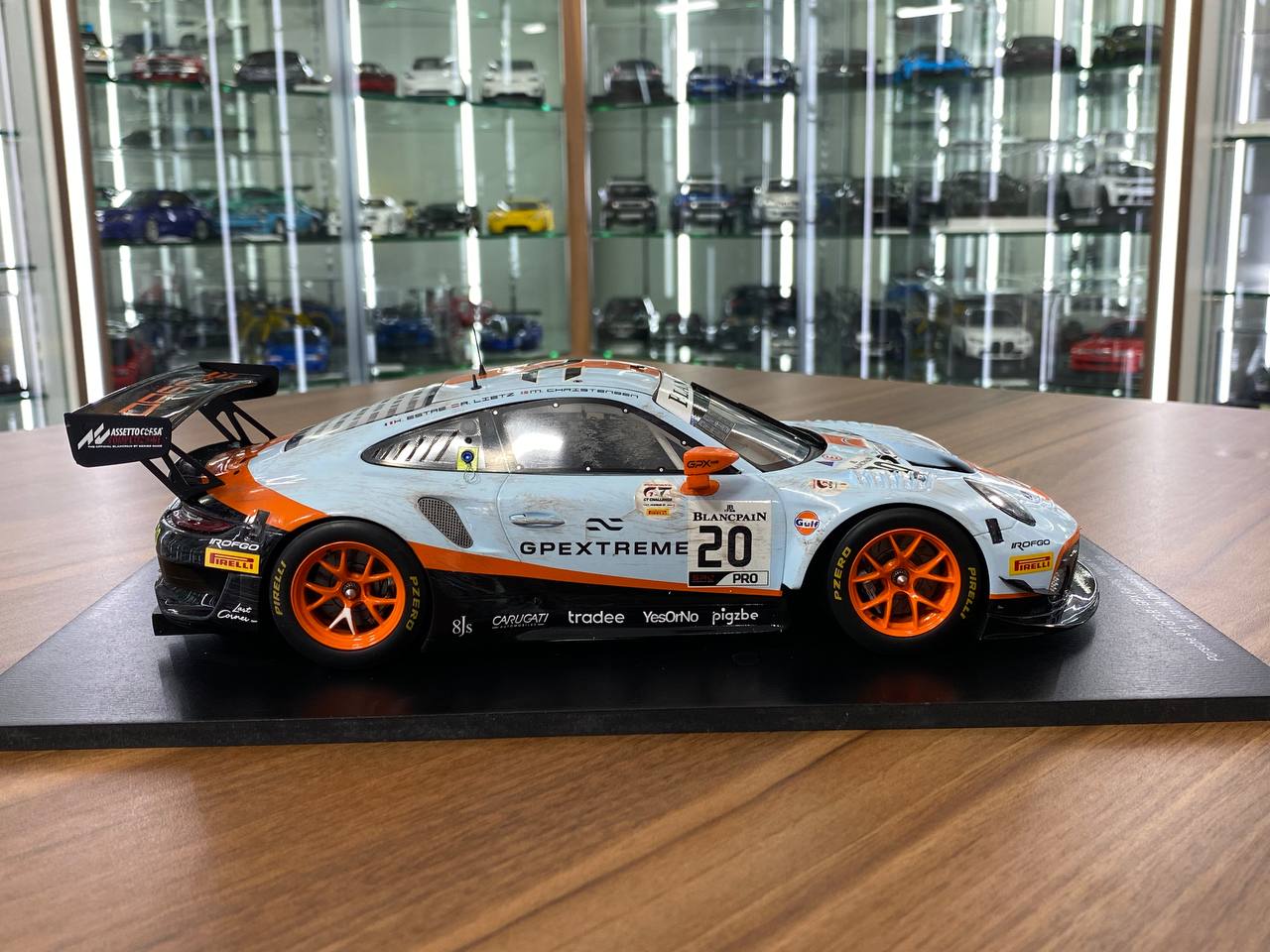 1:18 Resin Spark Porsche 911 GT3 R GPX Racing – Winner 24H Spa 2019 #20 (Dirty Edition)