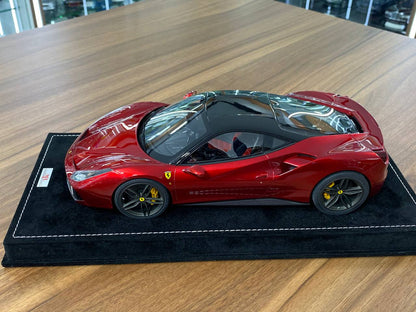 1:18 Resin MR Collection Models Ferrari 488 GTB – Red / Black Roof (Limited Edition)