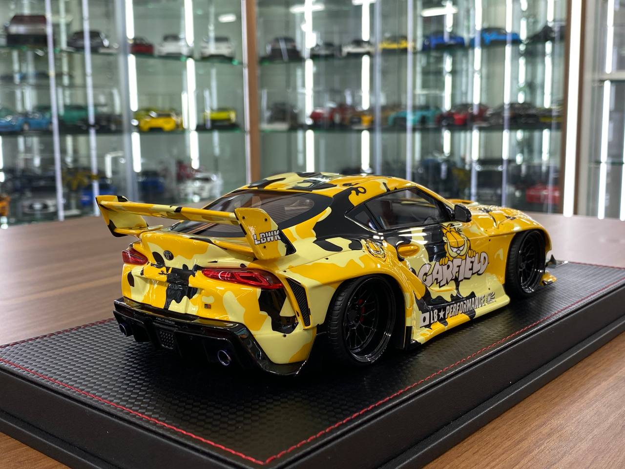1/18 Resin Model – Runner Toyota Supra MK5 A90 LBWK in Garfield Yellow Ltd.Edn.40 pcs
