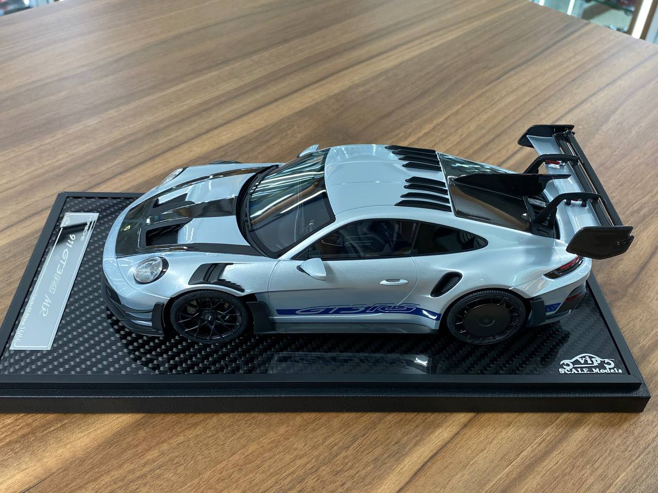 1/18 Resin – VIP Models Porsche 911 GT3 RS MR Silver/Blue Ltd.Edn.66 pcs