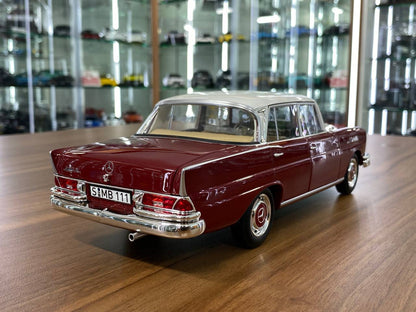 1/18 Diecast Mercedes-Benz 220 S (W111) 1959 - 1965 Red Scale Model Car by Norev