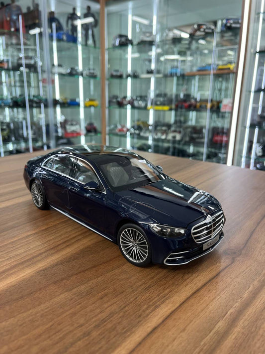 1:18 Diecast Norev Mercedes-Benz S-Class | Metallic Blue | Full Opening