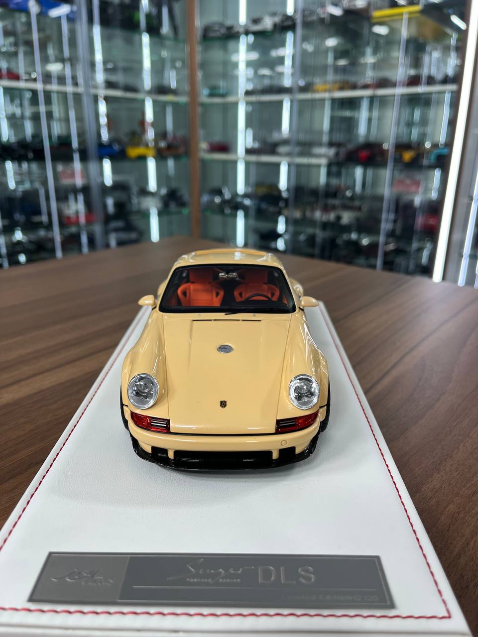 ★ 1/18 Porsche Singer DLS by Ivy Models – Ivory | Limited to 20 Pieces