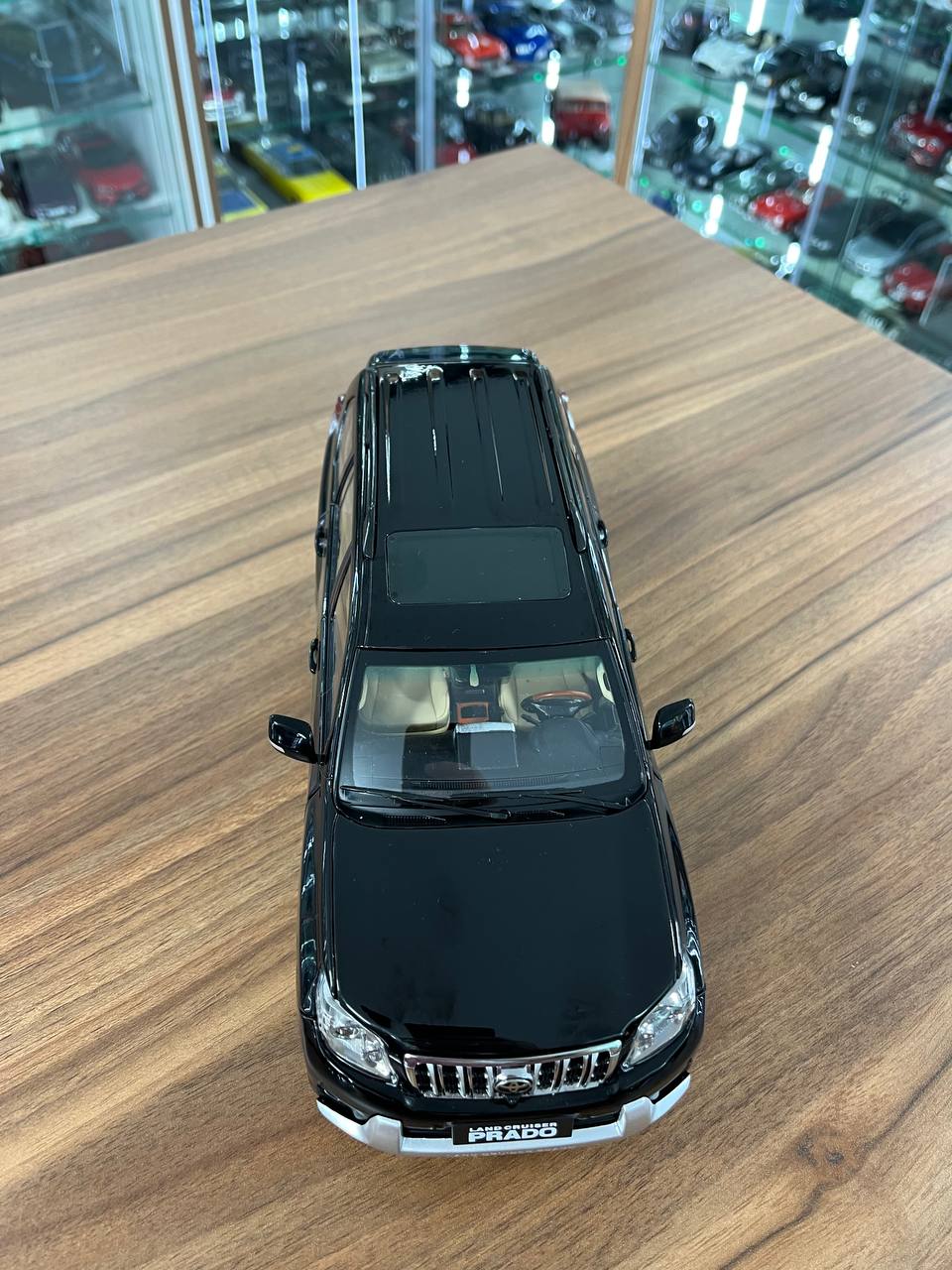 1/18 Diecast full opening  Faw Toys Land Cruiser PRADO 2009 Black