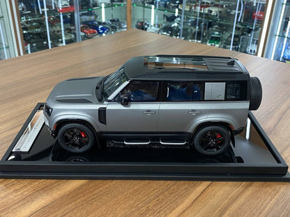 1/18 Resin MotorHelix Land Rover Defender 110 Matt Grey  Limited 50 pcs