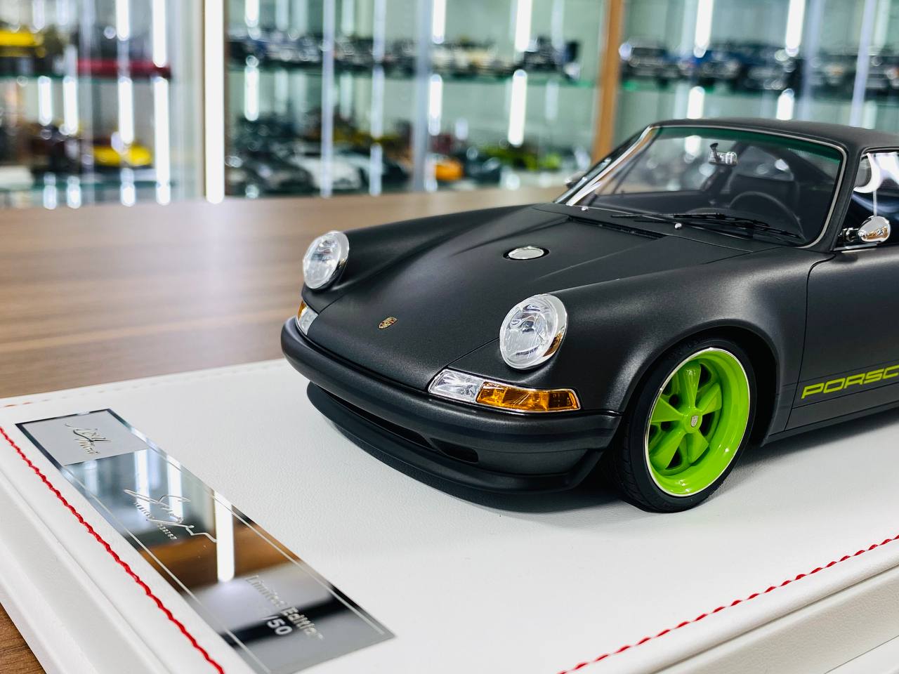 Ivy Model Porsche 911 Singer – 1/18 Resin Model, Matt Grey, Limited 55