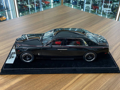 1:18 Resin Model  - H&H Rolls Royce Phantom Extended Wheelbase II (Black Dragon)