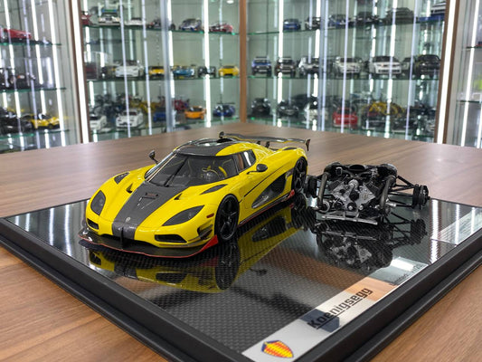 1:18 Resin - General Models Koenigsegg Agera ML with Engine (Yellow/Carbon)