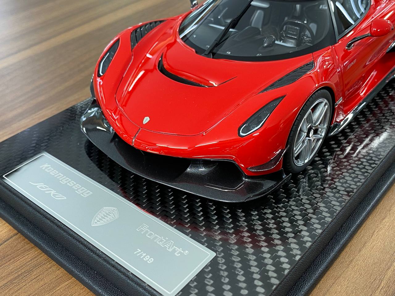 1:18 Resin Model – FrontiArt Koenigsegg Jesko Chill Red (Limited 199 pcs)