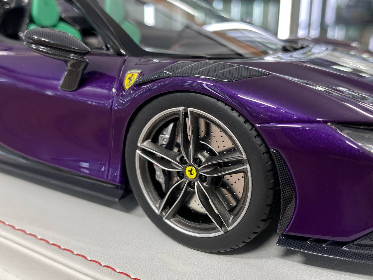 1/18 Resin Model – CE Custom Edition Ferrari SF90 Spider Purple  Limited Edition: 30 pcs