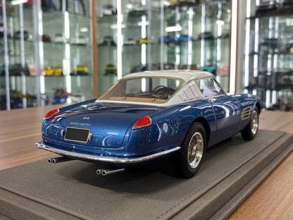 1/18 Resin Model – BBR Deluxe Ferrari Superfast 4.9 (1957) Metallic Light Blue / White Limited Edition: 500 pcs
