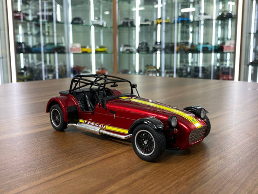 1/18 Diecast Solido CATERHAM SEVEN 275 Academy 2014 in red/yellow