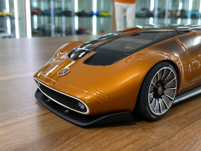 1/12 Diecast Model – Mercedes-Benz Vision One-Eleven | NZG Modelle GmbH Dealer Edition | Golden Wagener | Limited 1111 pcs | Full Opening