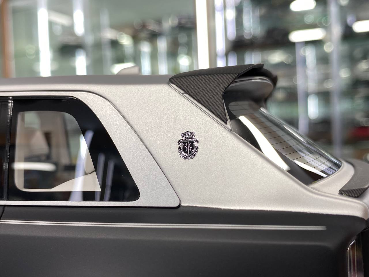 1/18 Resin Model – Rolls Royce Cullinan Mansory | VMB Models | Matt Black/Silver | Limited 30 pcs