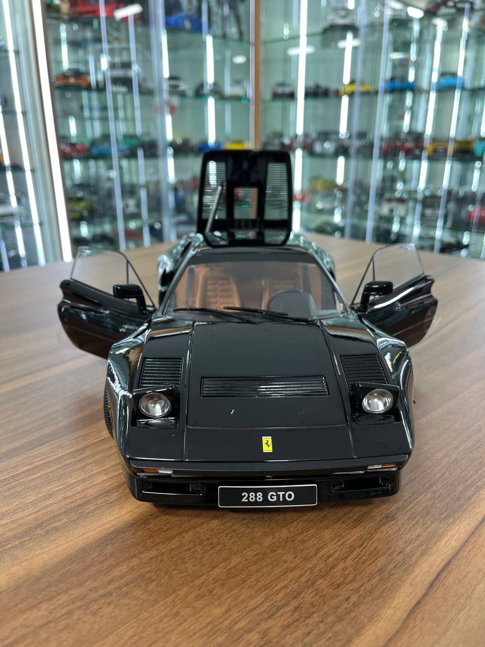 🏎️ KK Models 1:12 Ferrari 288 GTO – Black | Diecast | Partial Opening