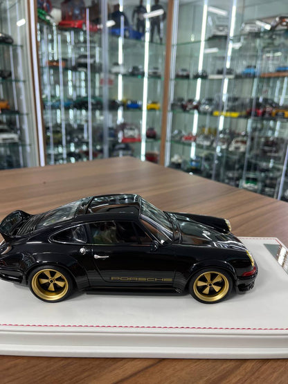Ivy Models 1:18 Porsche Singer DLS – Midnight Gold | Resin | Limited to 30 pcs