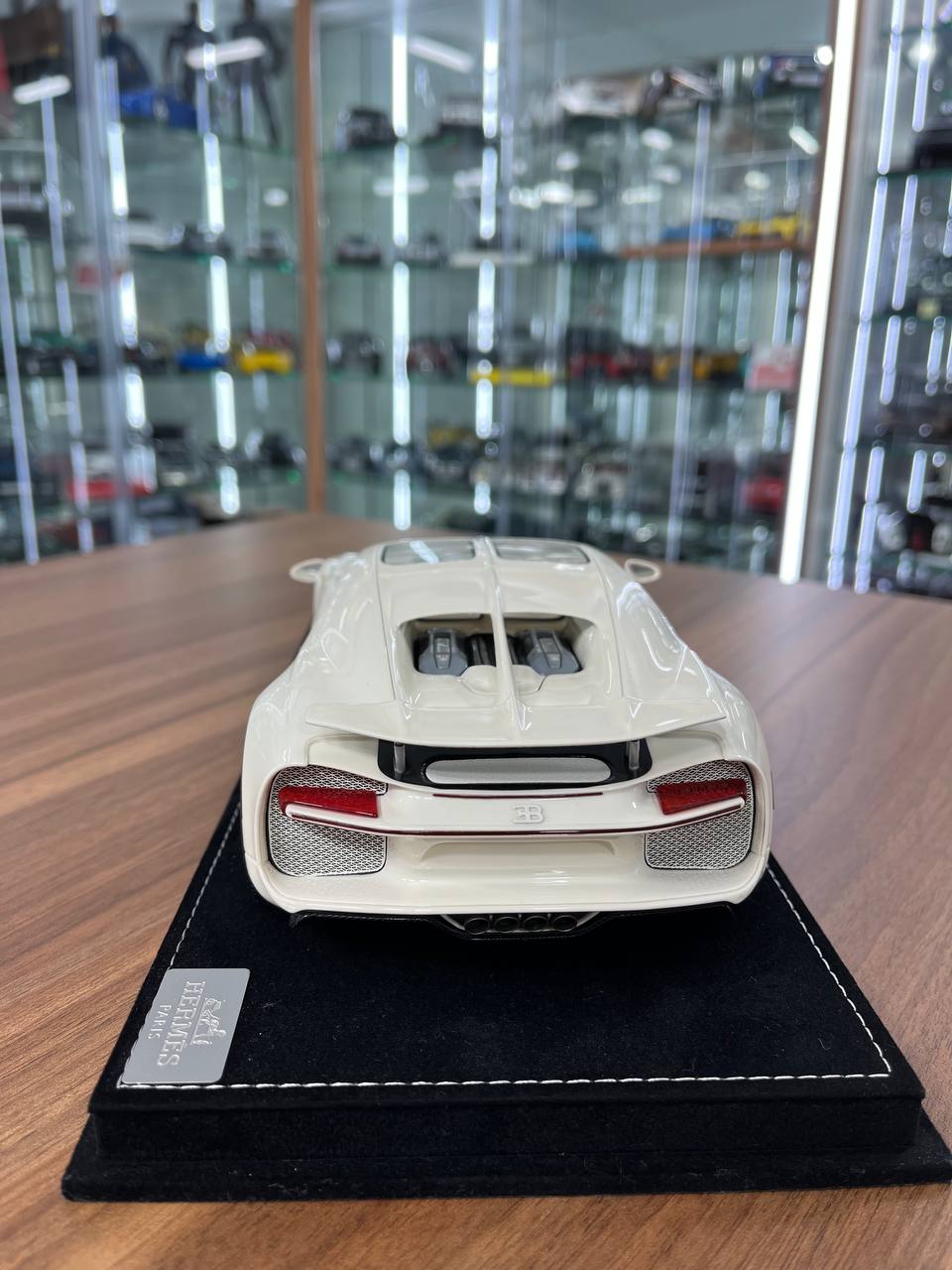 Limited Edition HH Bugatti Chiron Sport Resin Model - Fashion Style IV | 1/18 Scale