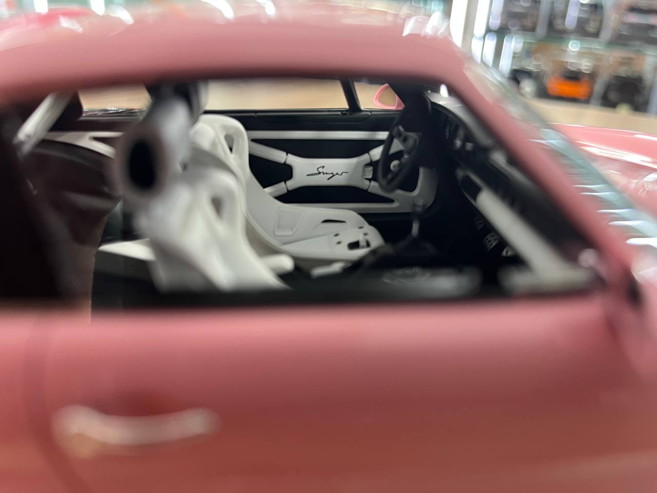 ★ 1/18 Porsche Singer DLS by Ivy Models – Pink | Limited to 30 Pieces