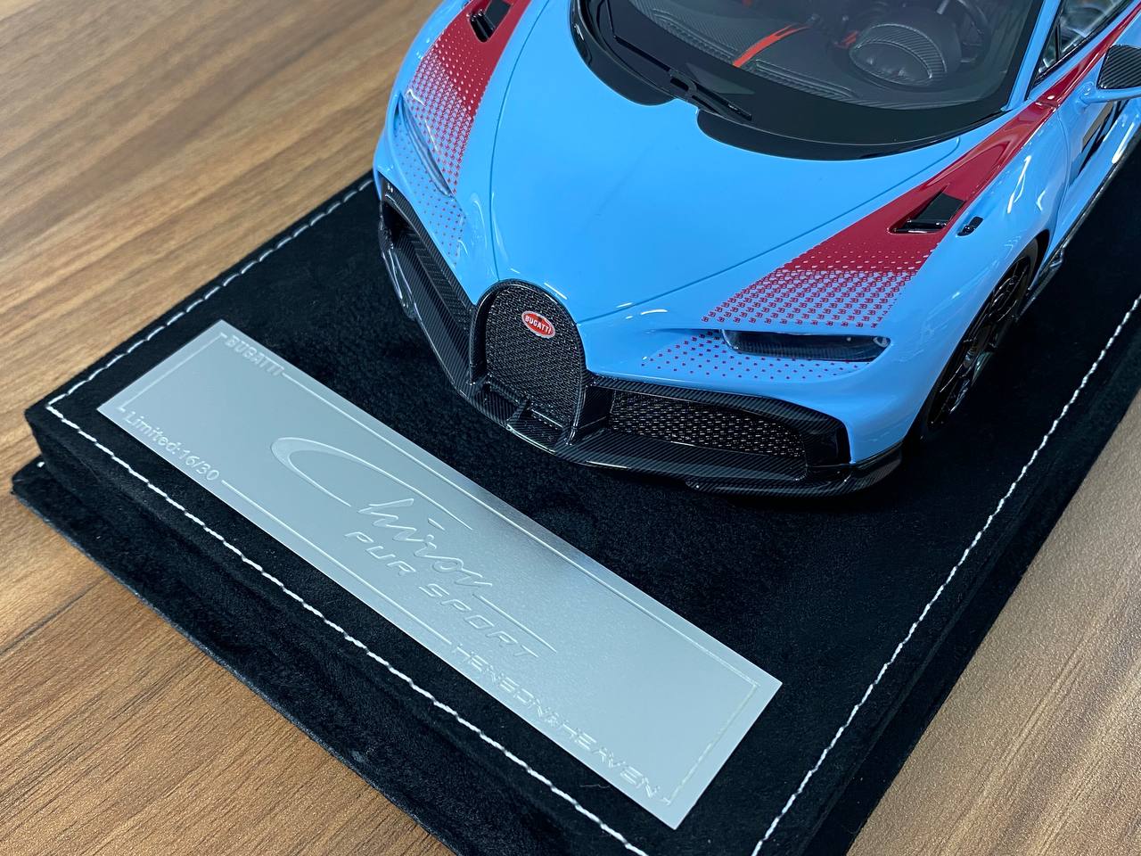 1/18 H&H Bugatti Chiron Pur Sport Grand Prix Blue | Resin Model | Limited 30 pcs
