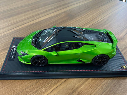★ 1:18 MR Collection Lamborghini Huracan Tecnica – Green – Limited Edition