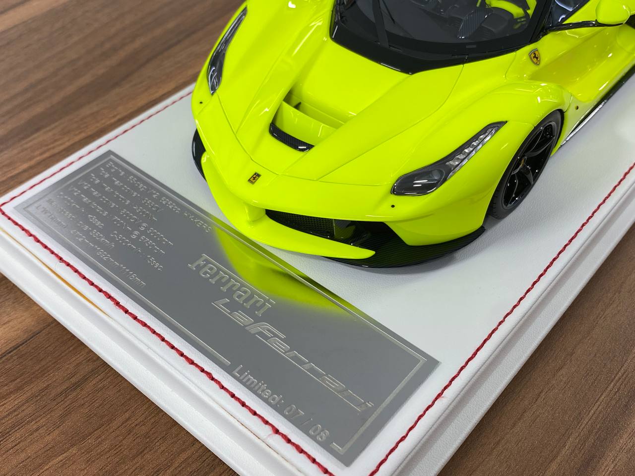 1/18 Ferrari LaFerrari by Davis & Giovanni fluorescent yellow with Black Roof