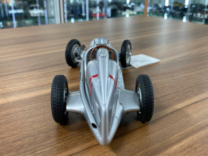 CMC Mercedes-Benz W25, 1935 Luigi Fagioli, Start No. #4 Sieger GP Monaco [1/18 Diecast]